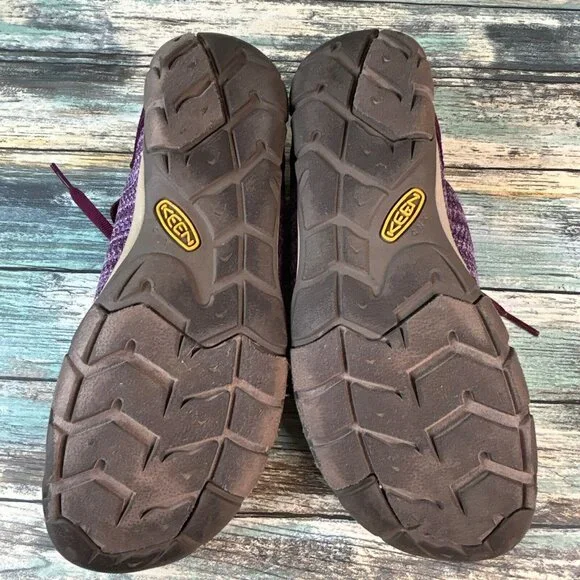 Keen Sneakers Shoes Womens Size 8.5 Burgundy Arch Support Comfort Walking Ladies - Picture 7 of 10